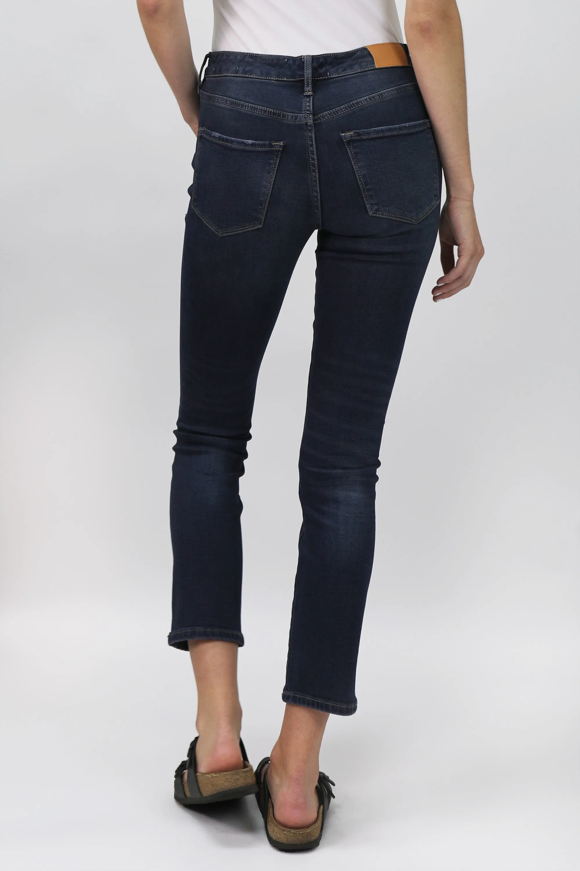 BLAIRE HIGH RISE ANKLE SLIM STRAIGHT JEANS MUNICH
