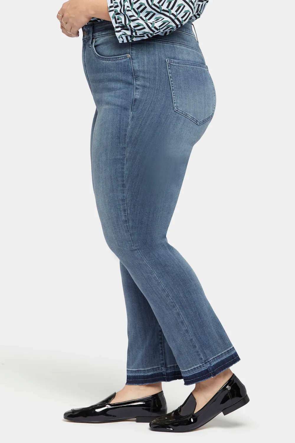 High Straight Jeans In Plus Size - Playlist