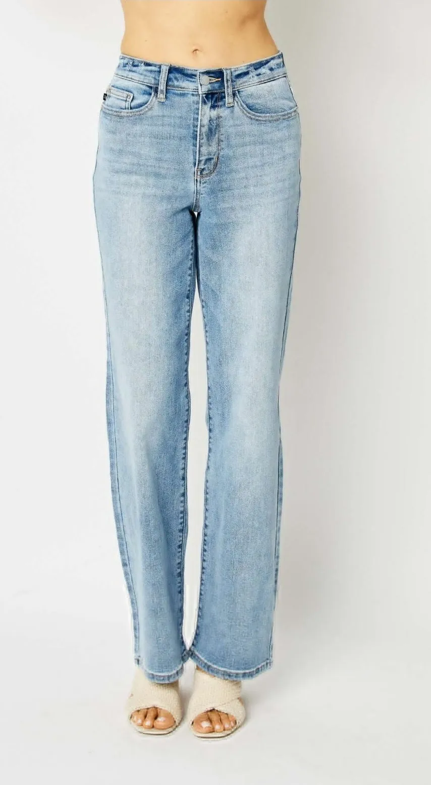 JUDY BLUE HIGH WAIST LIGHT WASH STRAIGHT LEG