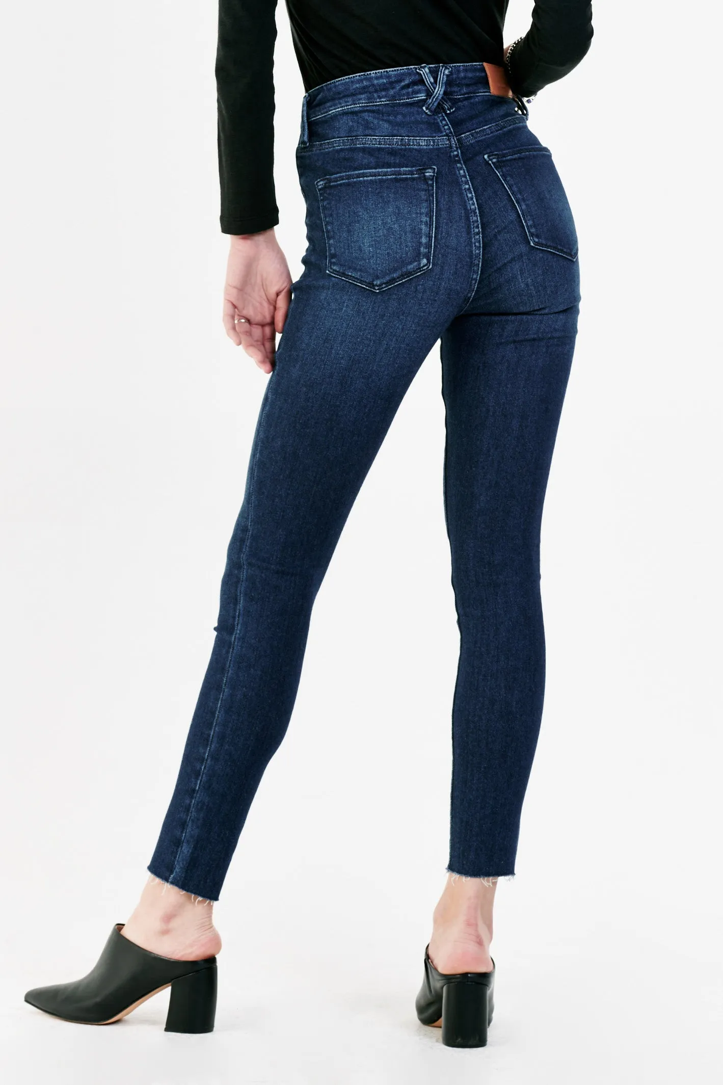 OLIVIA SUPER HIGH RISE ANKLE SKINNY JEANS WEST POINT