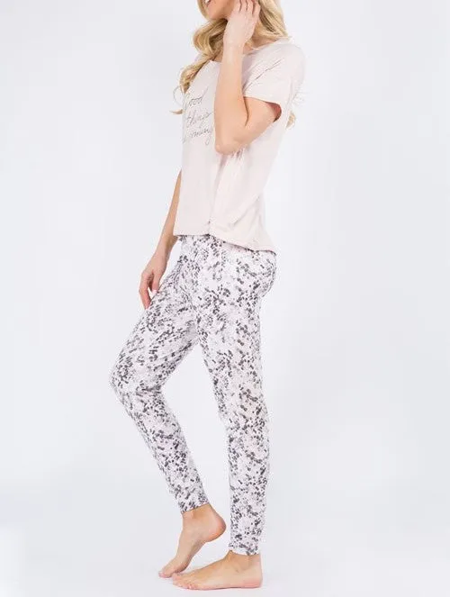 "Good Things Are Coming" Super Soft Pajama Set