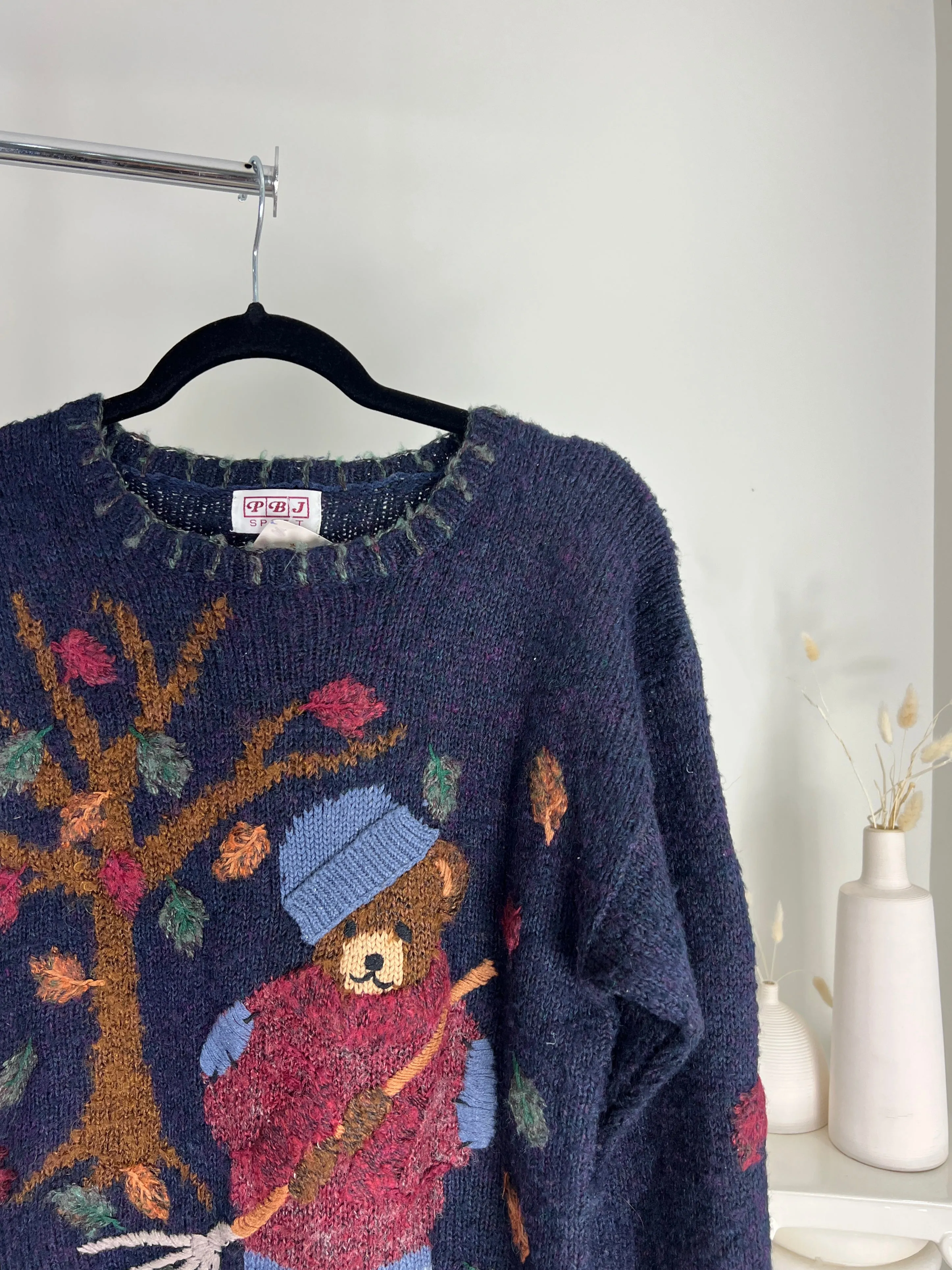 VINTAGE FALL LEAVES NAVY BEAR KNIT SWEATER