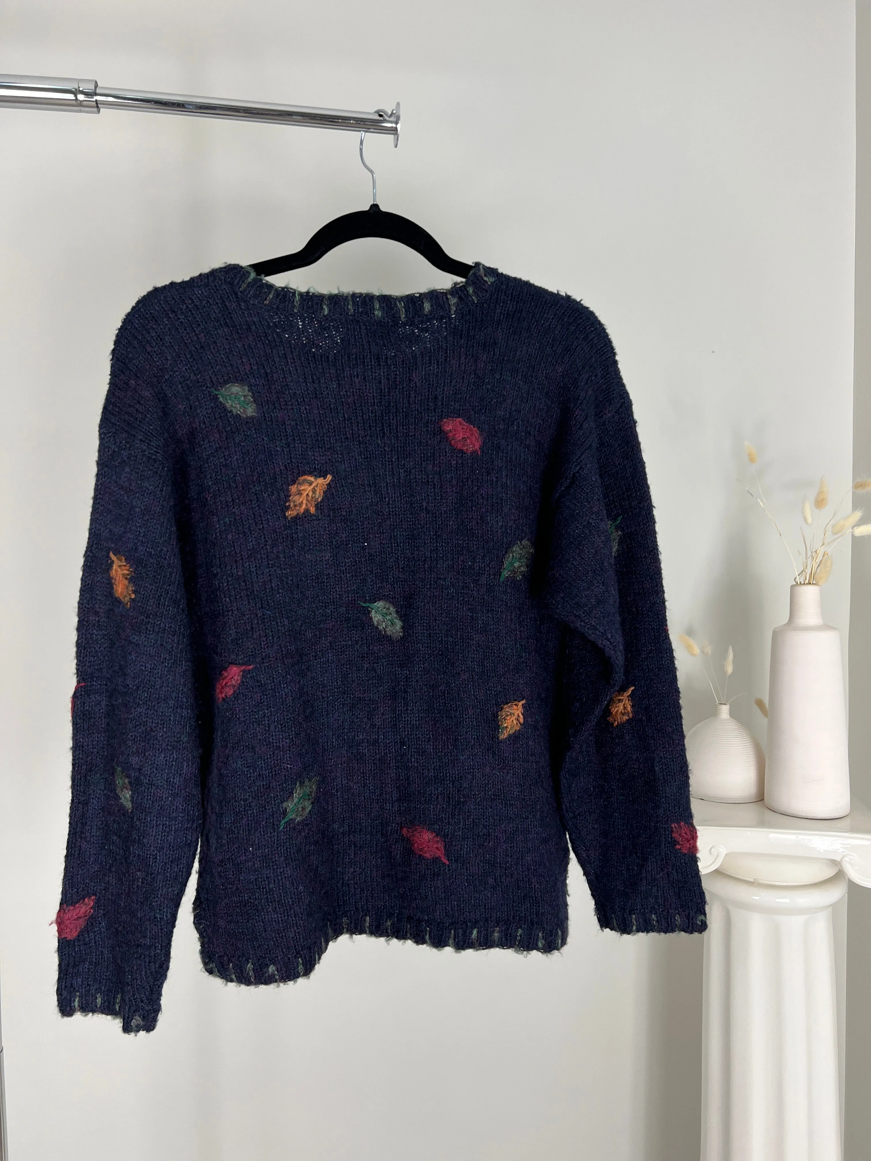 VINTAGE FALL LEAVES NAVY BEAR KNIT SWEATER